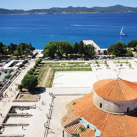 1 Bedroom Stunning In Apartment Zadar